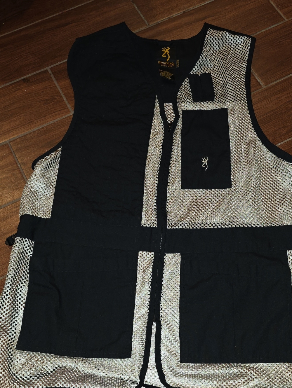 Browning Black and Tan Mesh Shooting Vest